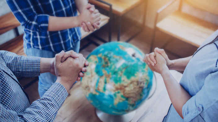 pray kingdom prayers